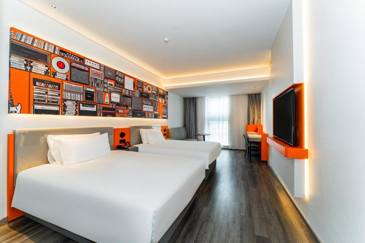 Ibis Styles Hotel - 260M From Guangji Street Subway Station Xi'an  Exterior foto