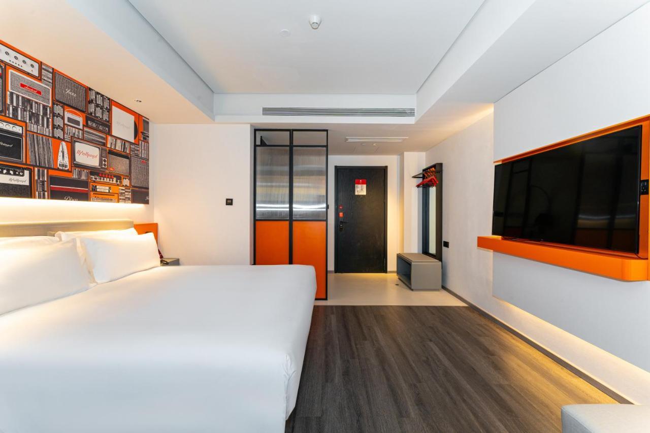 Ibis Styles Hotel - 260M From Guangji Street Subway Station Xi'an  Exterior foto
